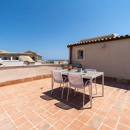 Guesthost - Mercato Di Ortigia Apartament Syrakuzy