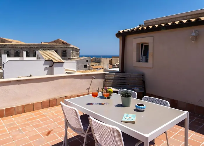 Guesthost - Mercato Di Ortigia Apartament *
